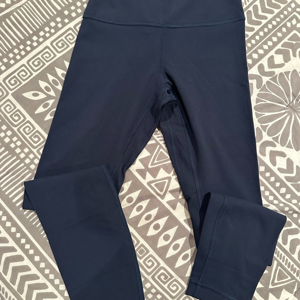 Lululemon Athletica Align Leggings 25” Navy Blue, Size 4